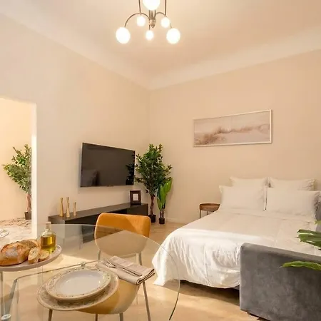 Savoia Station - And Relax Hotel de apartamente