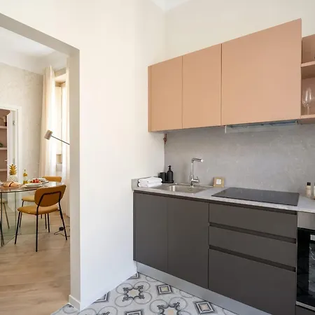 Savoia Station - And Relax Hotel de apartamente